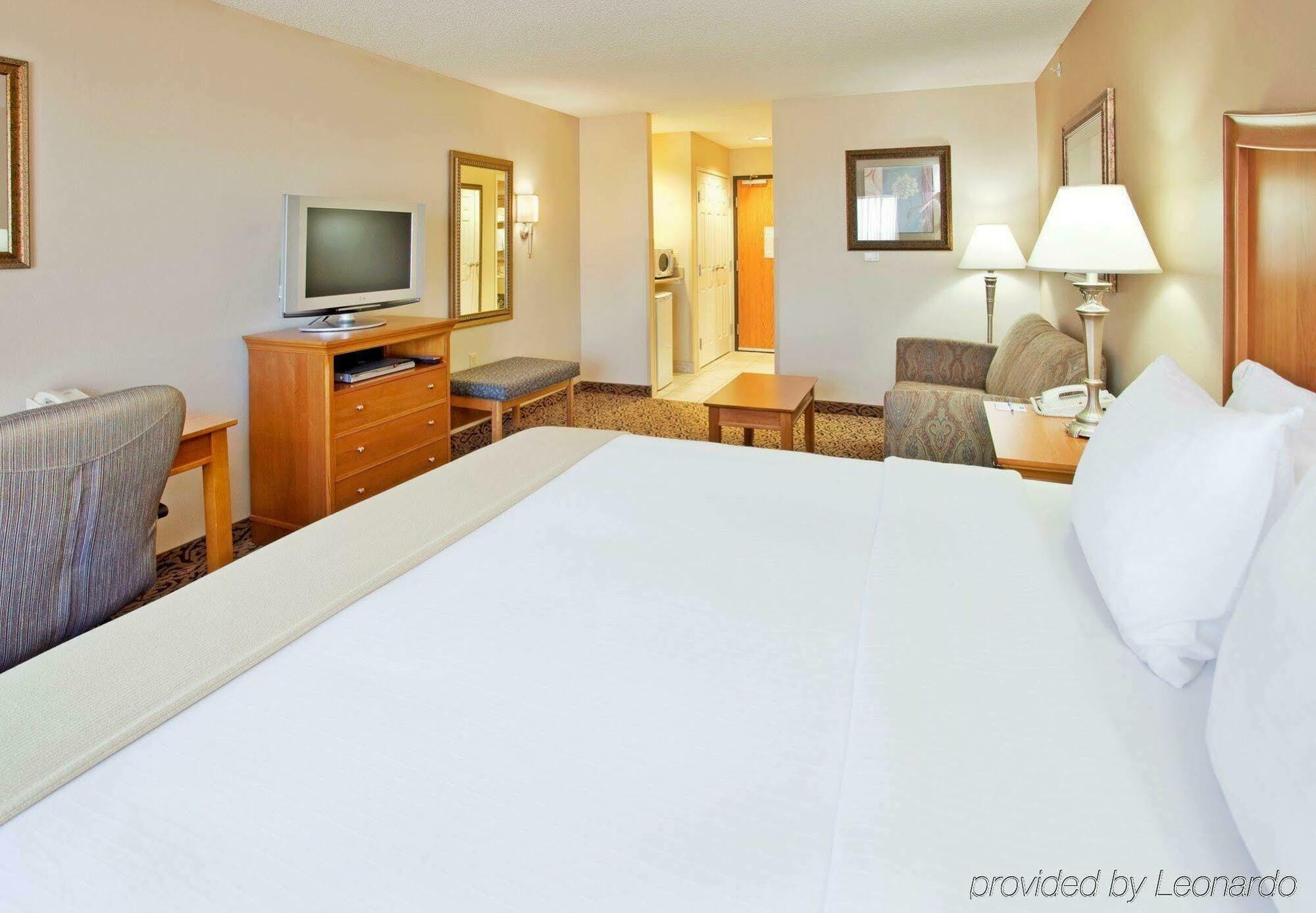 Holiday Inn Express Hastings By Ihg Cameră foto